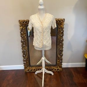 Weierya Creamy Lacey Top Ladies Size S